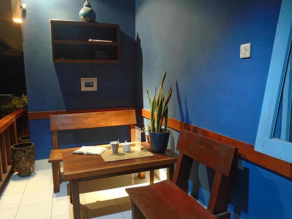 La Casa Homestay Senggigi Zewnętrze zdjęcie