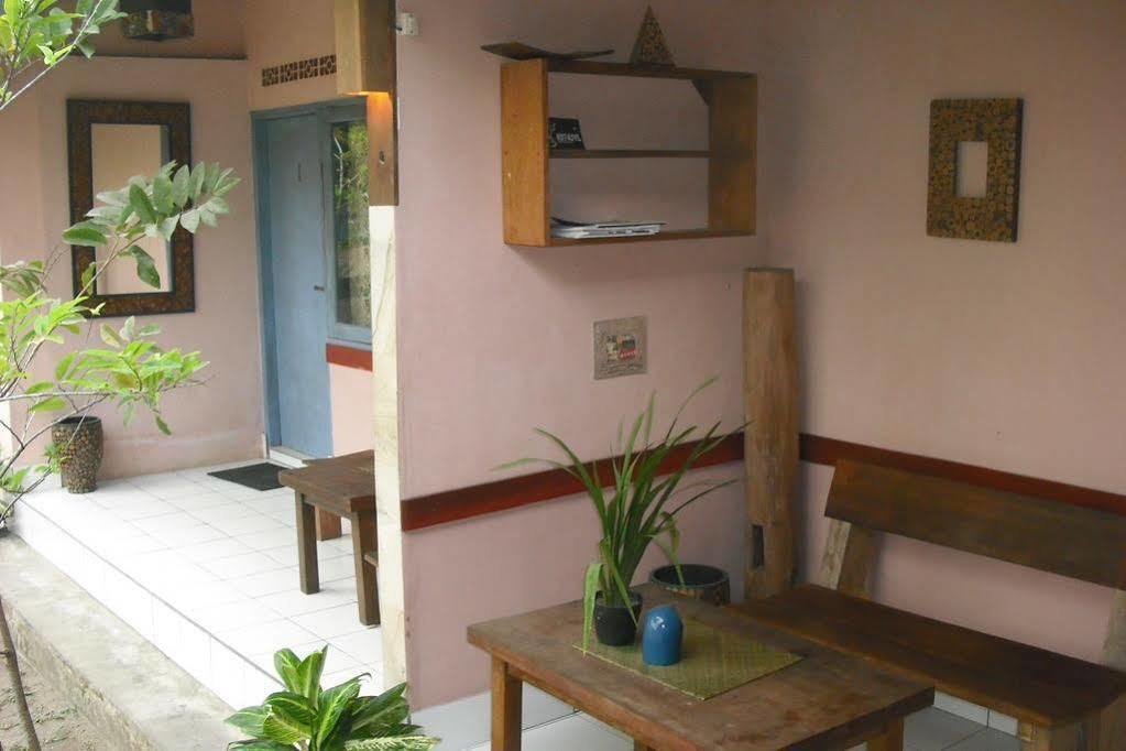 La Casa Homestay Senggigi Zewnętrze zdjęcie