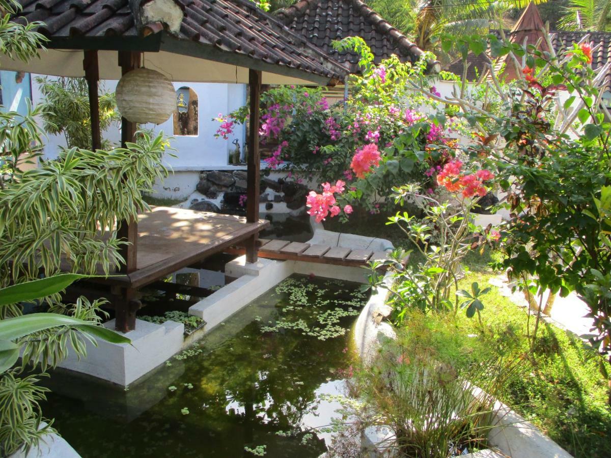 La Casa Homestay Senggigi Zewnętrze zdjęcie