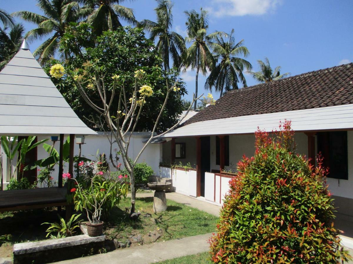 La Casa Homestay Senggigi Zewnętrze zdjęcie